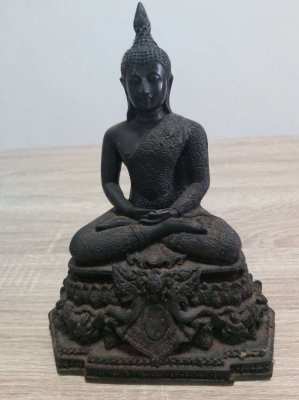 SALE NOW ON VERY LARGE HEAVY BUDHA 