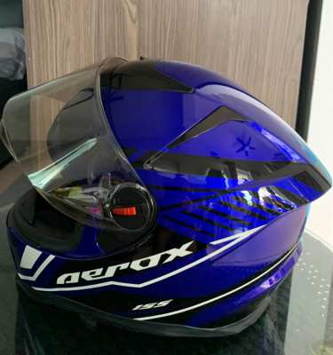 Motrebike helmet Aerox bule 