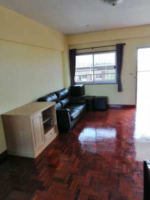 ready to move in 60sqm 1 bed with store/office