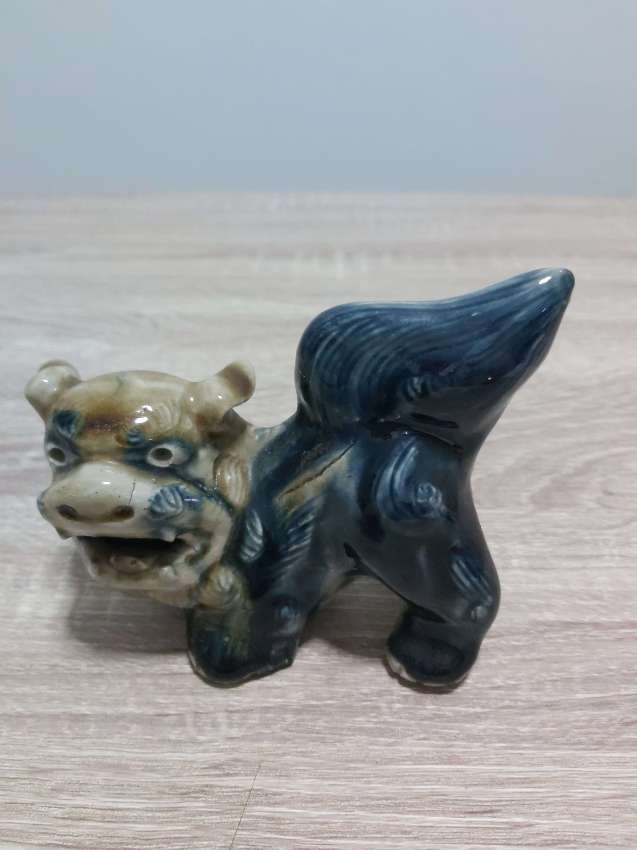 SALE NOW ON unusual chinese blue foo/fu dog