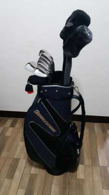 full set of golf clubs with bag - maruman