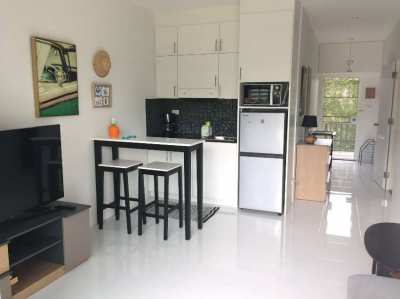 1 bedroom in Green Abel Condo on Chakpong beach - Now 2,000,000 THB!