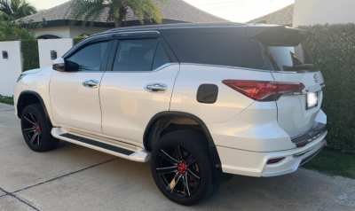 2018 Toyota Fortuner 2.4V with only 76.xxx km