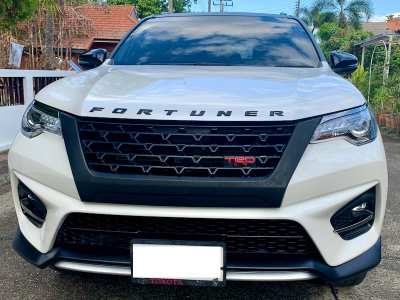 2020 Toyota Fortuner 2.8 TRD Spotivo 2WD AT