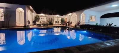 Beautiful 4 Bed & 4 Bath Pool Villa For Sale