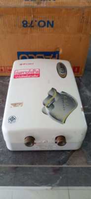 FUJIKA FS-80 electric water heater 8000 watt   2500 bath
