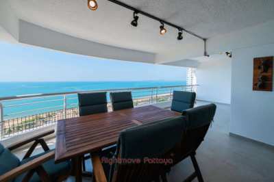 A Seaview Condo that really must be SEEN!! 9.5 million baht