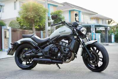 [ For Sale ] Kawasaki Vulcan S 2015 only 13,xxx km Superb condition.  