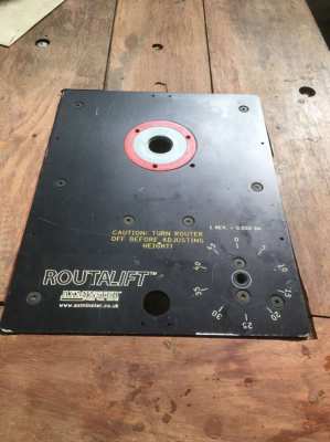 Axminster Router Elevator