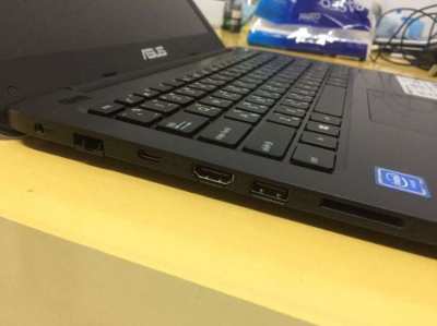 Asus Vivobook E402N (4 core celeron.4 GB ram , 500 gb hdd ,HDMI ,light