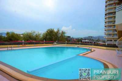 Sea view condo on beachside of main road, central Hua Hin, freehold