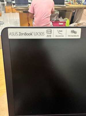 ASUS ZenBook UX305 ULTRA-BOOK CORE I7/8GB/256GB SSD/13.3
