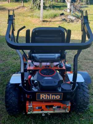 Lawn Mower - RHINO Pro residential  50 inch deck zero turn mower