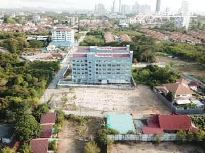 #1390   Land for villas or 7 storey condo / apartment building