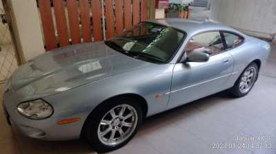 1997 Jaguar XK8 Coupe automatic