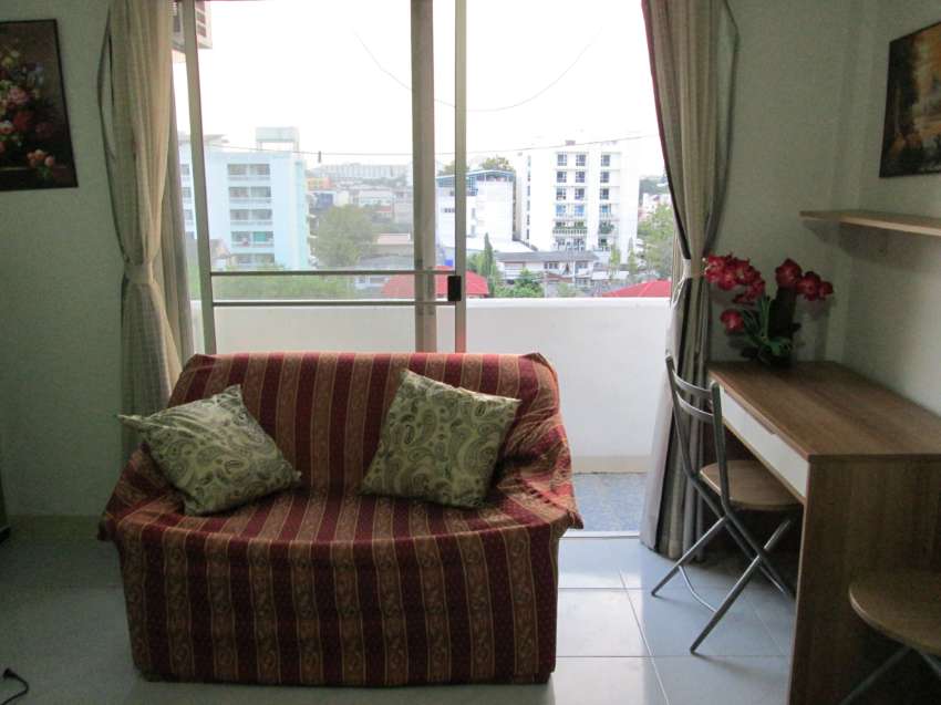 Budget apartment for sale in Bangkok On Nut