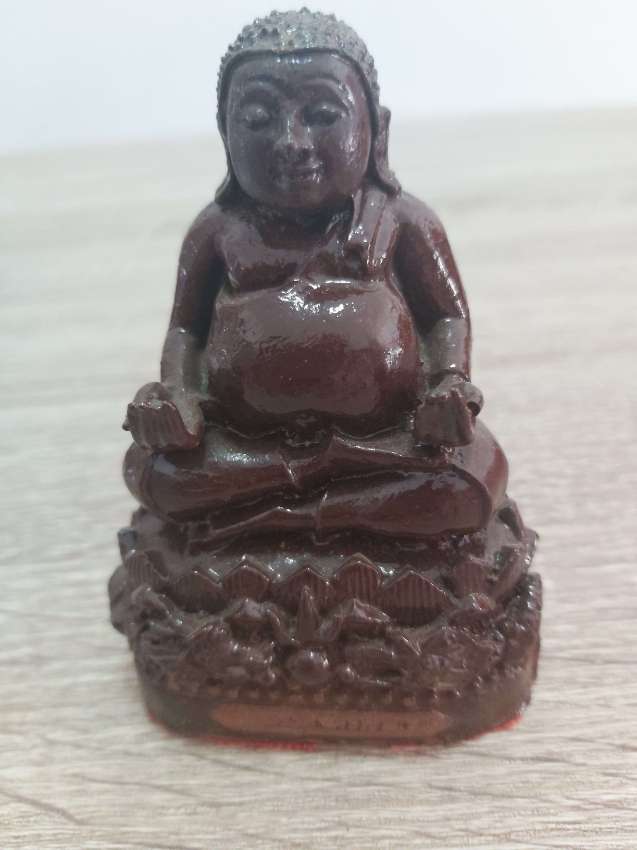 Lovely Thai statue of Budha 4
