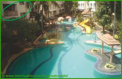 1 bed Condo for sale with Owner Finance Split level design N. Hua Hin.