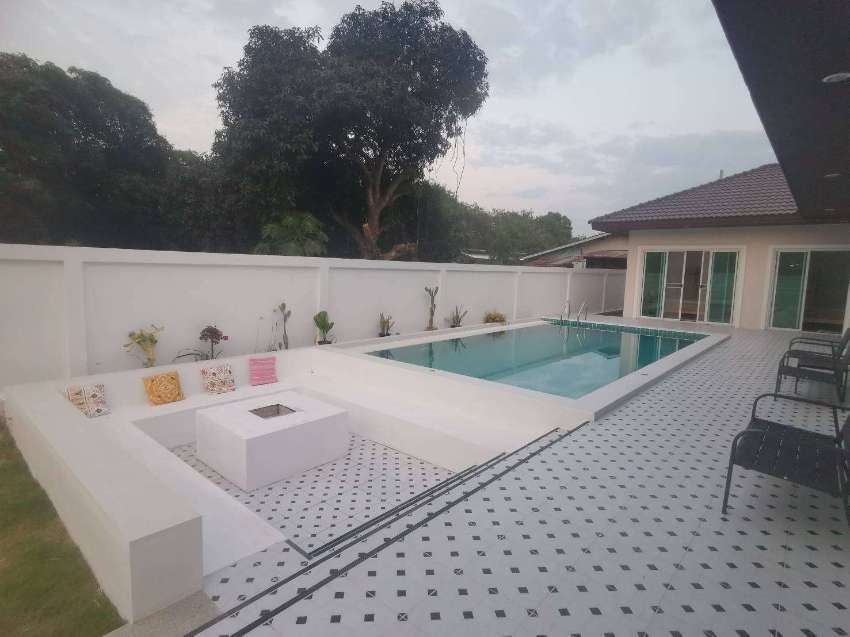 Beautiful new pool villa Hua Hin 4 beds, 5 bathrooms. Hin Lek Fai