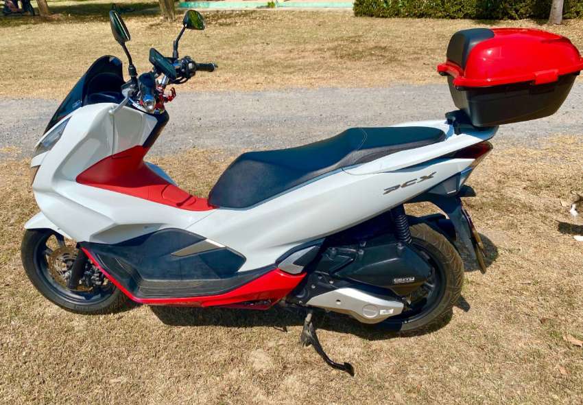 2019 HONDA PCX IS PRICED 2 SELL !!!