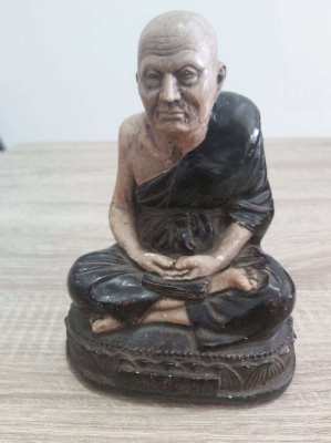 Thai vintage statue of a monk L.P.Tuad 7