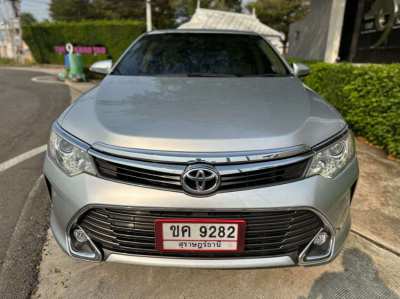 2015 Toyota Camry - Low Mileage, Dealer Serviced