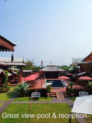 Exclusive and Luxury Teak Wood Villa Longan Resort in Hang Dong