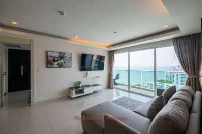 Rare high floor, 3-bed, sea view condo in Cosy Beach View, Pratumnak