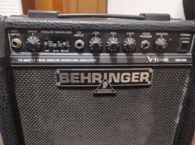 Behringer amplifier 