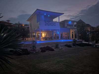 Pool Villa Hua Hin, Soi 114 with city- and seaview + Solar Hybrid