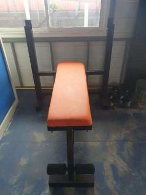  Weight training Bench  for sale (NEW)