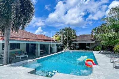 Magnificent, Expansive 5 Bedroom Pool Villa, Rawai, Phuket, Thailand