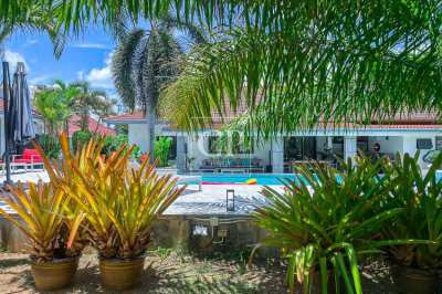 Magnificent, Expansive 5 Bedroom Pool Villa, Rawai, Phuket, Thailand