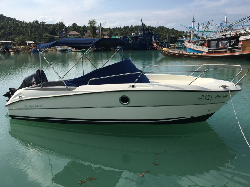 Powerboat Sun Deck Karnic 2052, 140 Hp