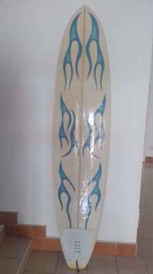 Surfboard 8 foot + fins