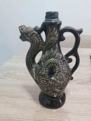 Large chinese Dragon whiskey/wine decanter