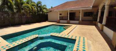 Attractive large 4 bedroom pool villa Hua hin for rent