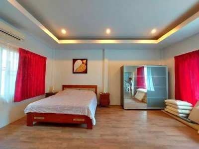 Resort Style Pool Villa 3 Beds fully furnished close to Jomtien Beach
