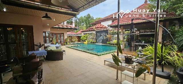 #3361  Spacious House with long distance views to the Pattaya Skyline