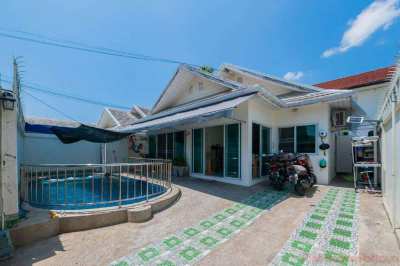 Nice 3 bedroom house with pool for sale