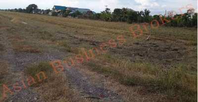 3702001 Freehold Land (53.5 Rai) in Lam Luk Ka Road, Pathum Thani