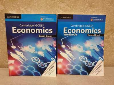 Cambridge IGCSE Economics  books