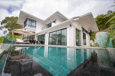 For sale 3 bedroom pool villa with fitness room in Bophut Koh Samui