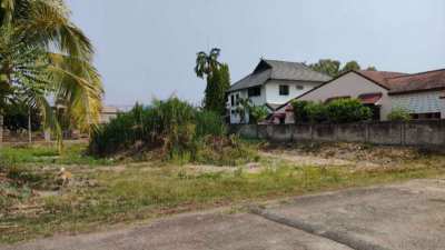 Land for sale near Chiang Mai city, Moobaan Thiamphon Village.