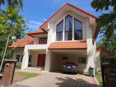 H90 For Rent Single House 3 BR in Compound next to Laem Chabang Golf C