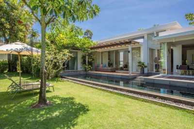 For sale pleasant 2 bedroom pool villa in Maenam Koh