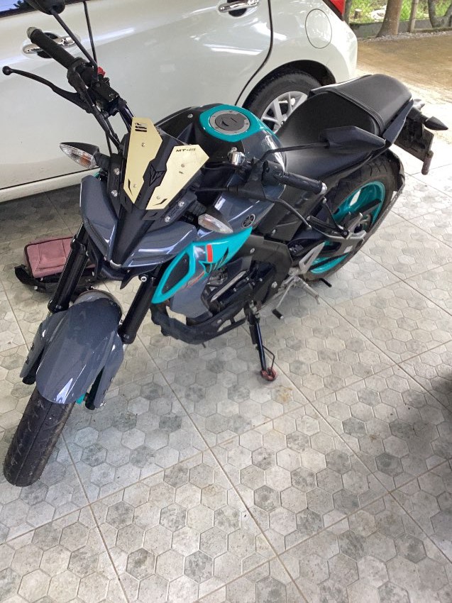 Almost “brand new” Yamaha MT 15