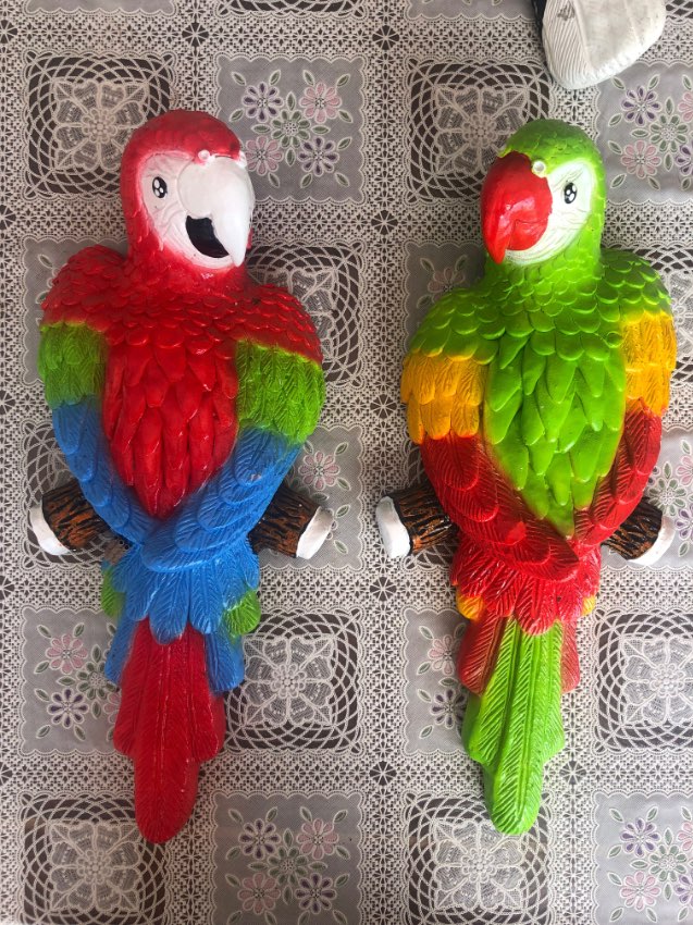 2 parrots wall decoration, parrots figures garden decoration 