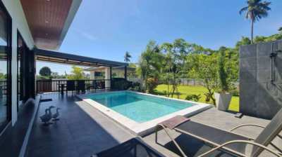 2-Storey House for Sale in Na Jomtien area