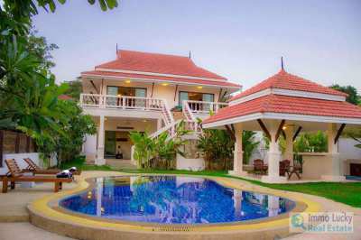 For sale 4 bedroom pool villa in Plai Laem, Koh Samui